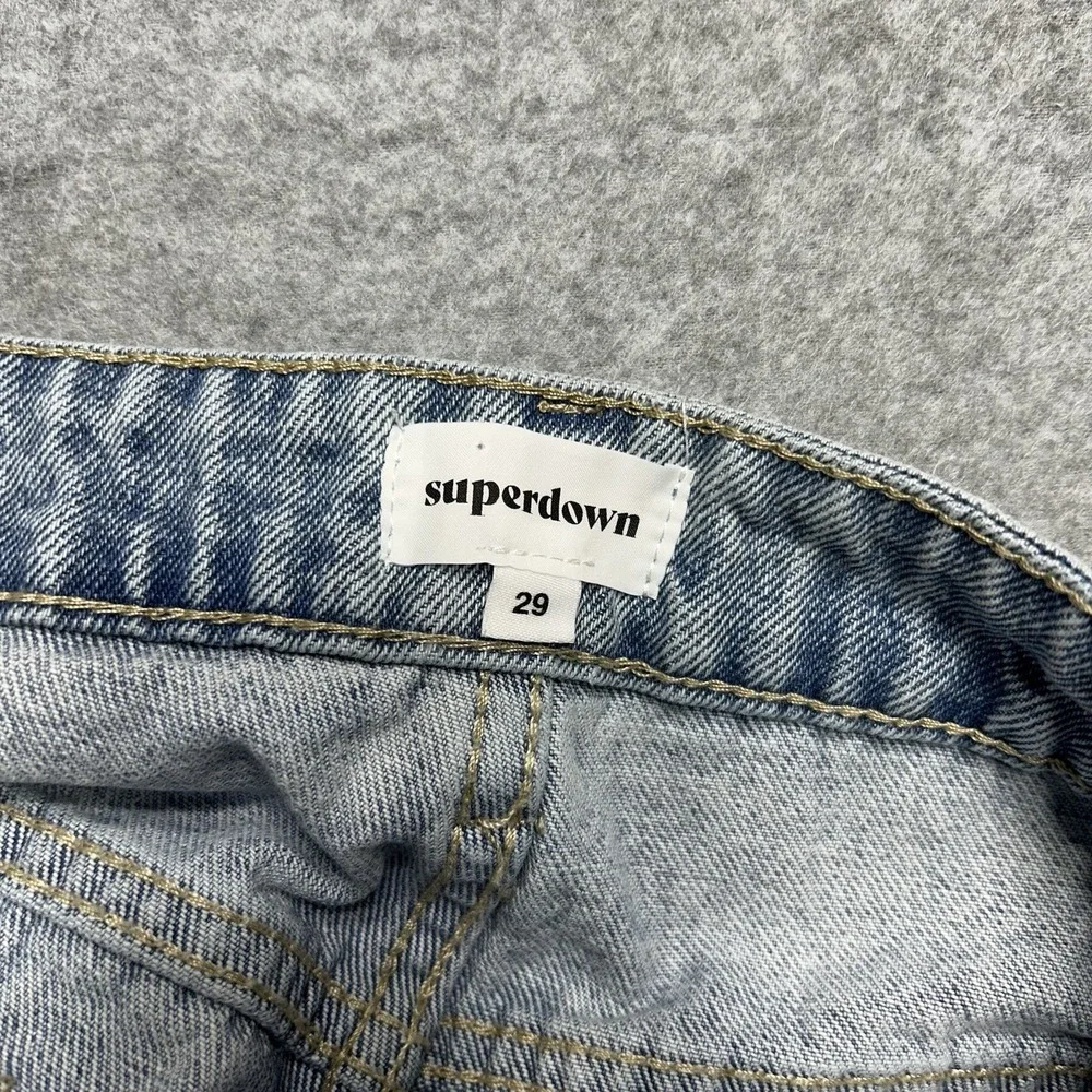 Superdown Jeans Women's Size 29 Light Wash Distressed‎ Hem High Rise Denim